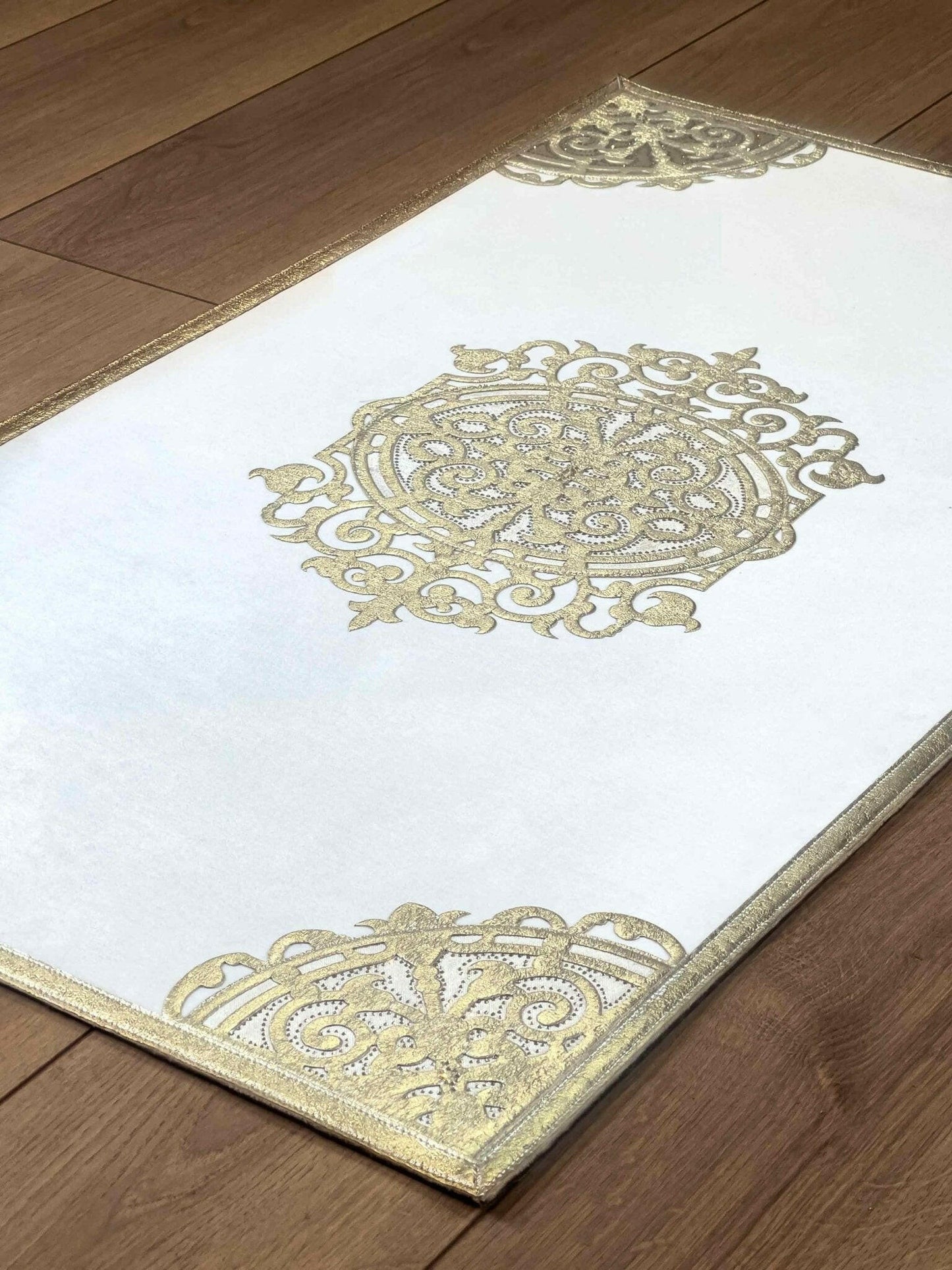 Ruya Rug