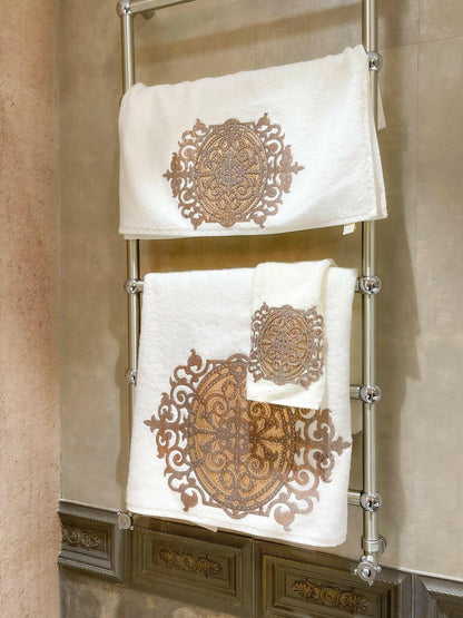 Ruya Towel Set