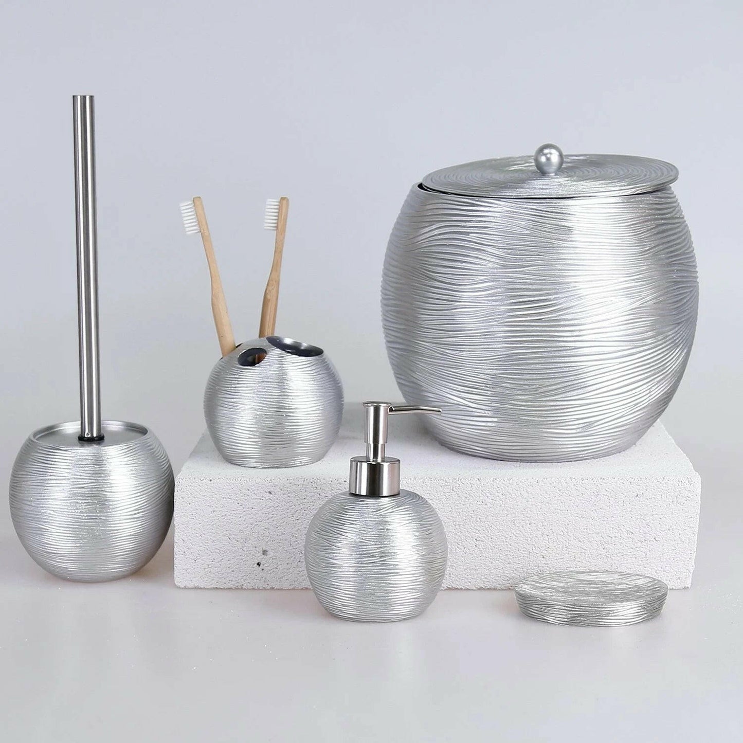 Seval Bathroom Set