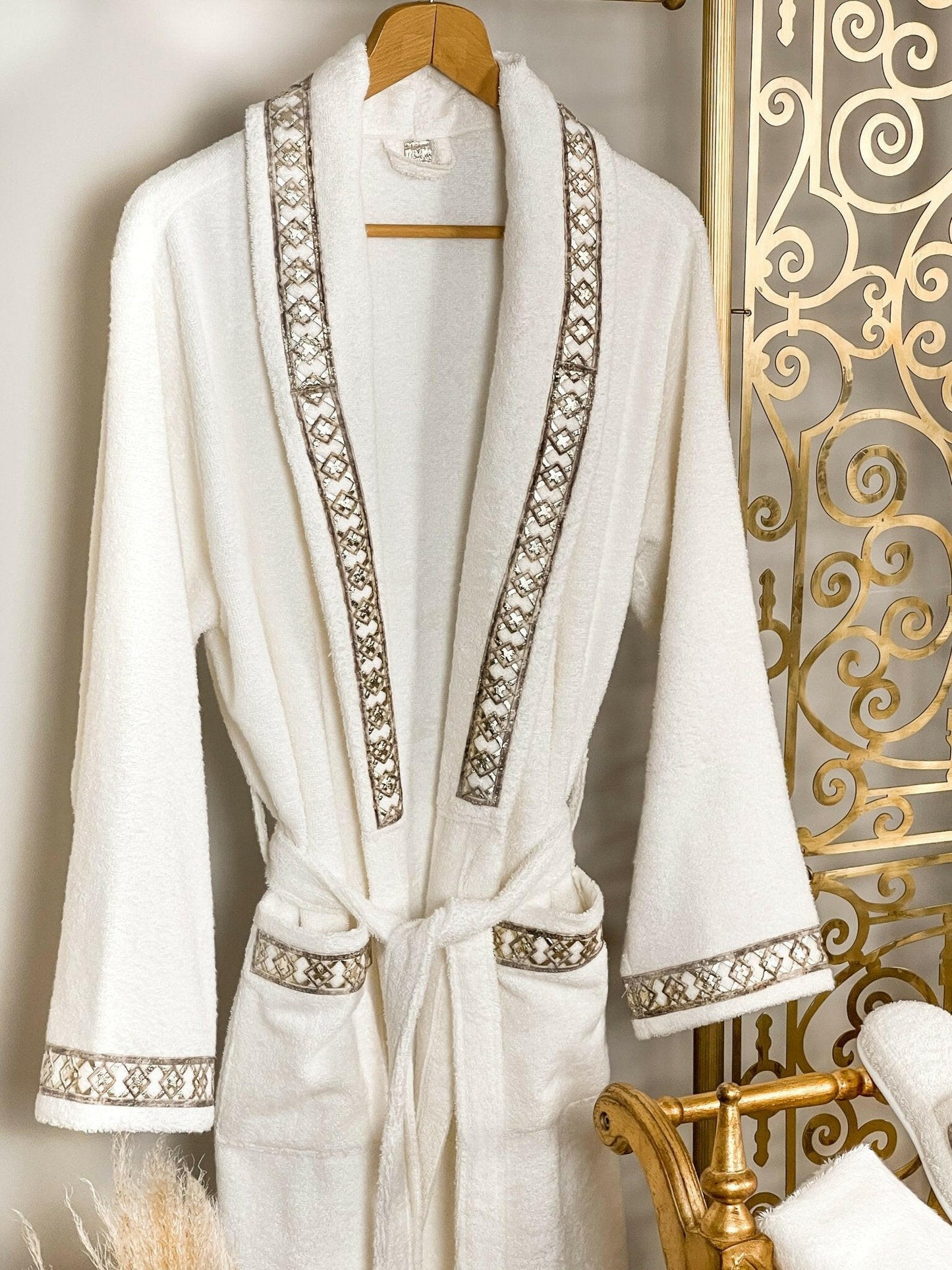 Tara Bathrobe (Her)
