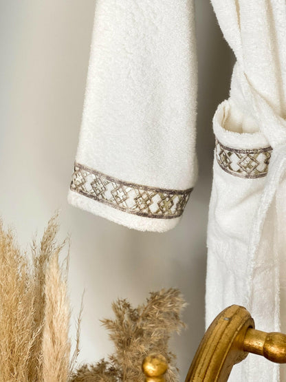 Tara Bathrobe (Her)