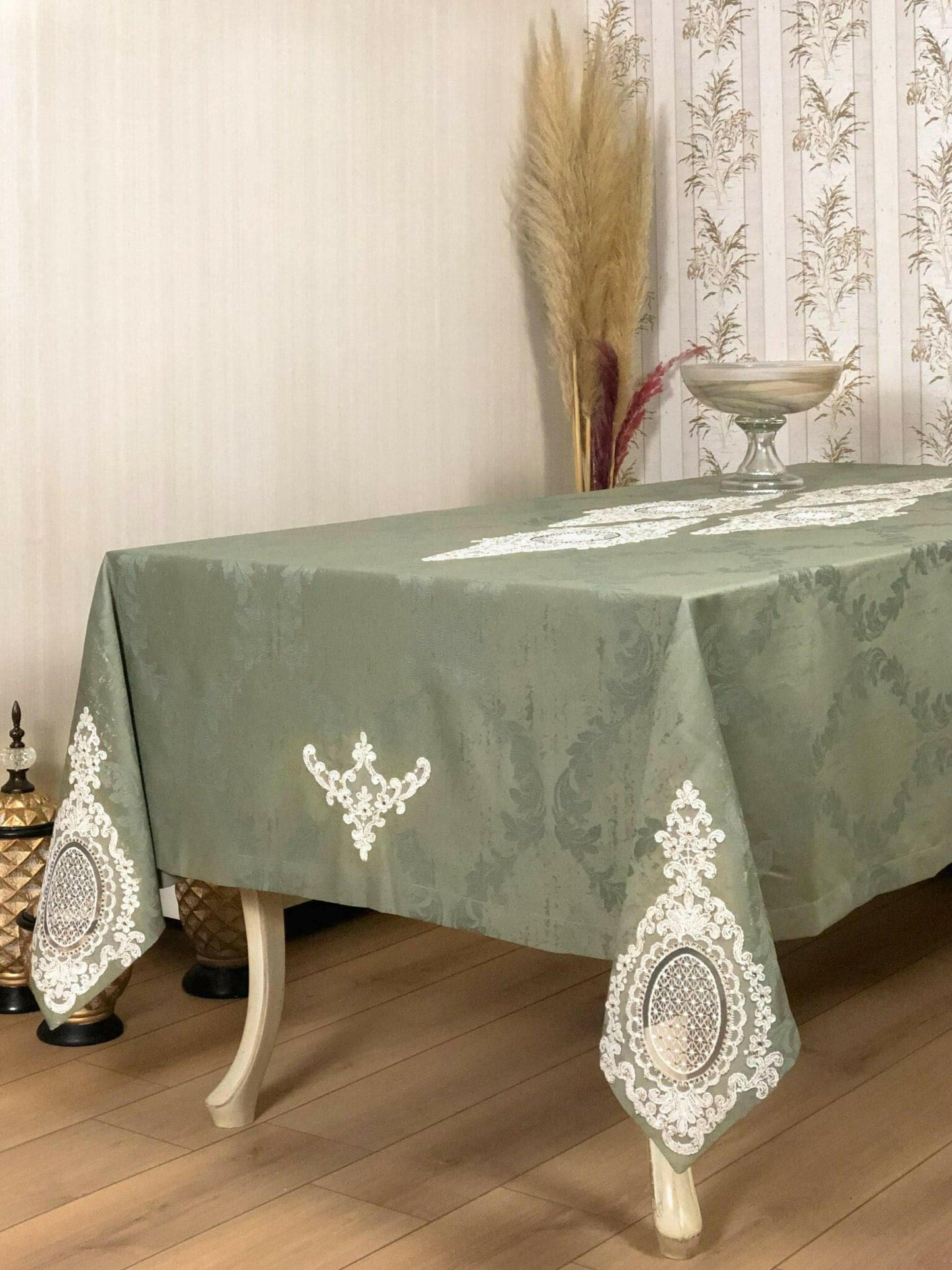 Yesim Oil Green Tablecloth